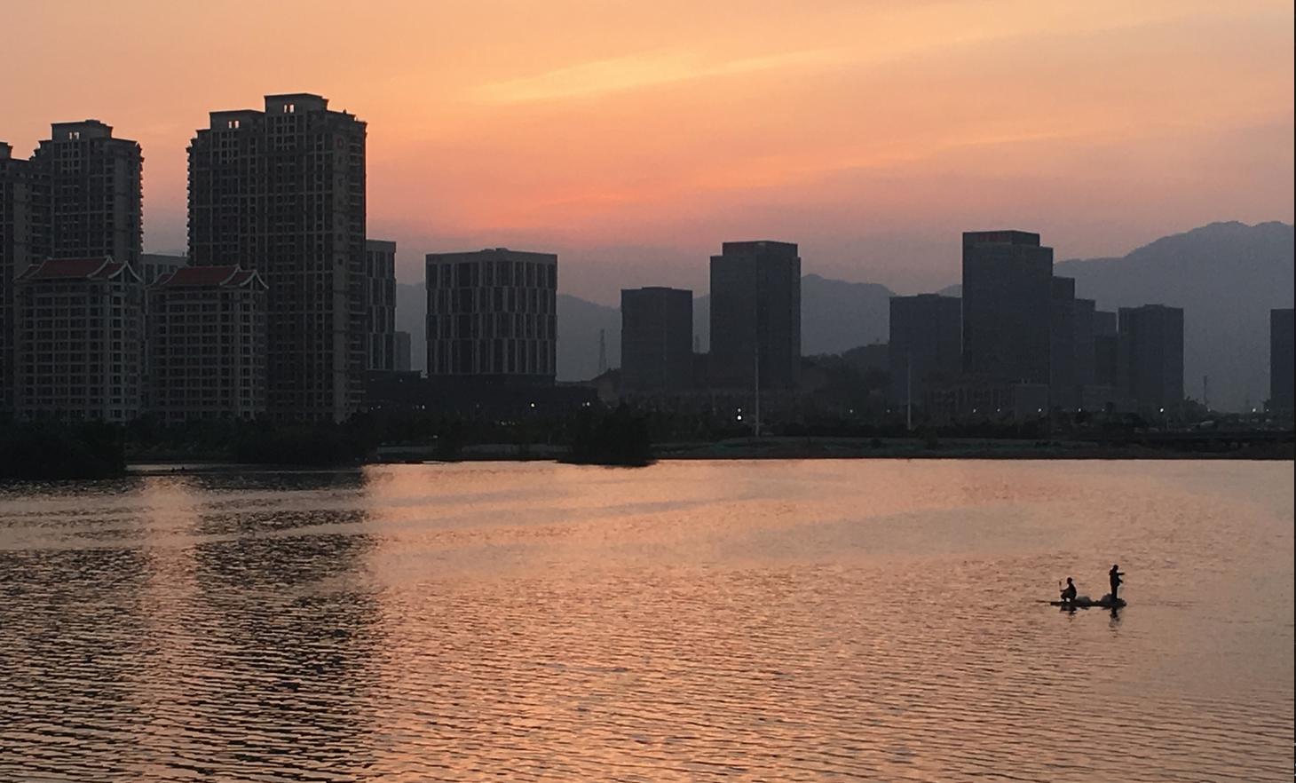 江中人